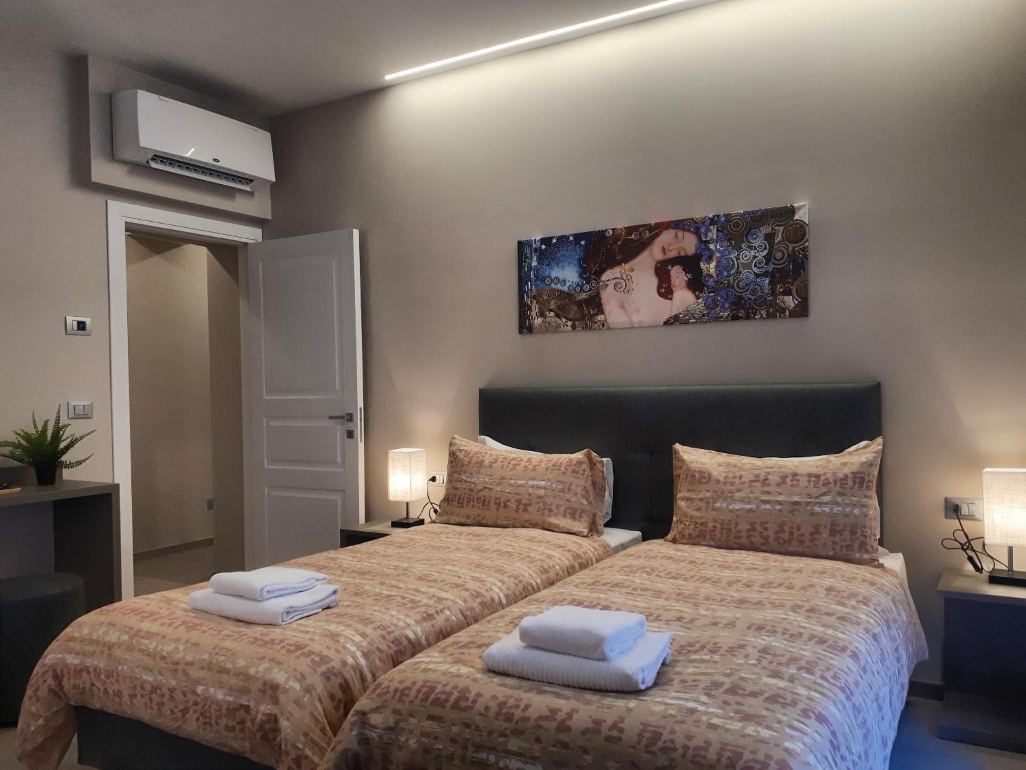 Smart Apartment Nettuno - Twa Bologna Exterior photo
